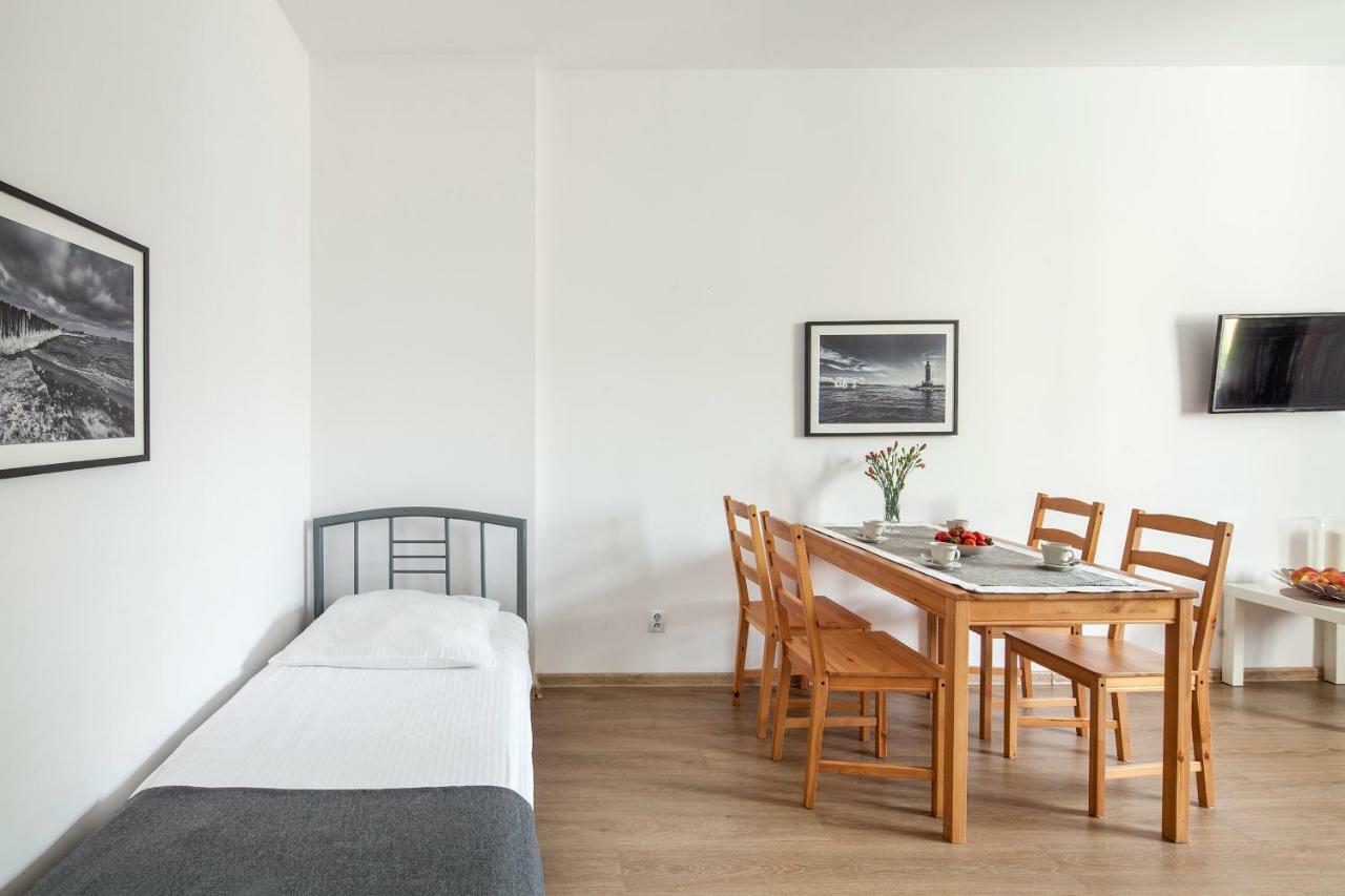 Sleepy3City Apartments 10 Lutego 23 Gdynia Exteriör bild